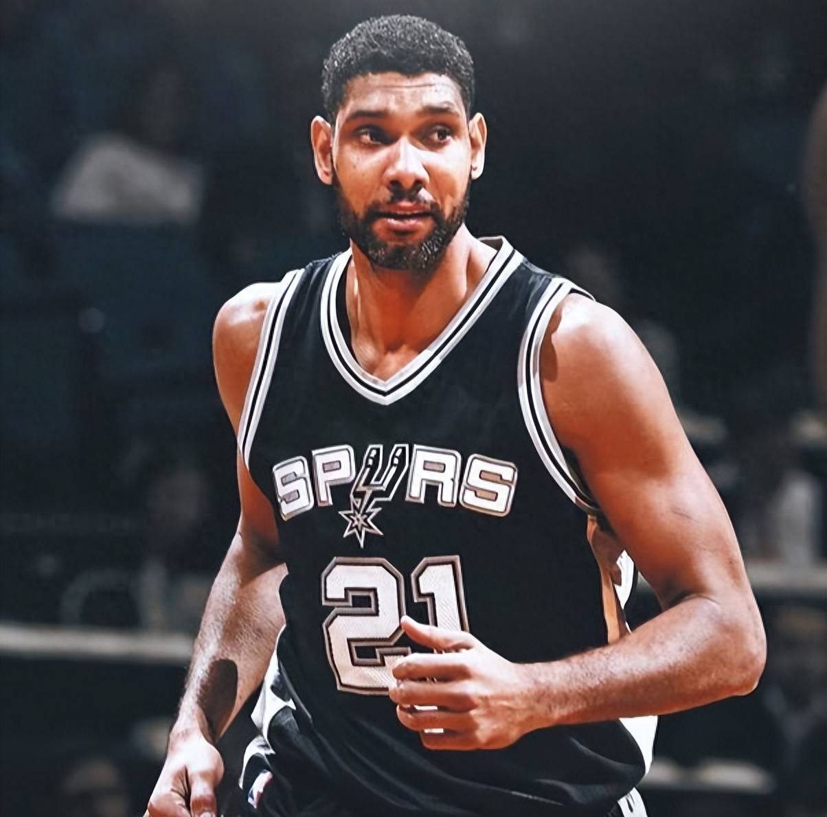 基耶利尼：尤文现在正处于低谷期；DV9受伤是个沉重的打击（基耶利尼：尤文正经历低迷期，弗拉霍维奇伤停对球队是重创）