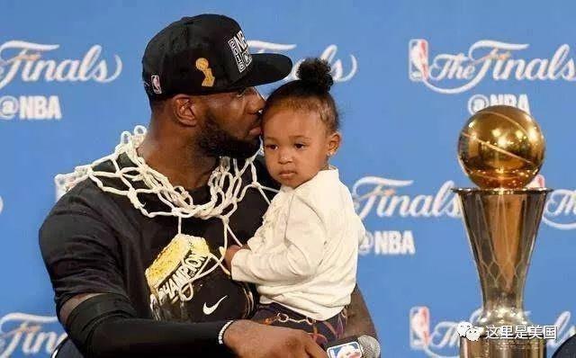 詹卢卡-西蒙尼谈朱利亚诺：父亲总说他是最好的，他前途无量（詹卢卡-西蒙尼谈朱利亚诺：父亲一直称他最棒，未来不可限量）